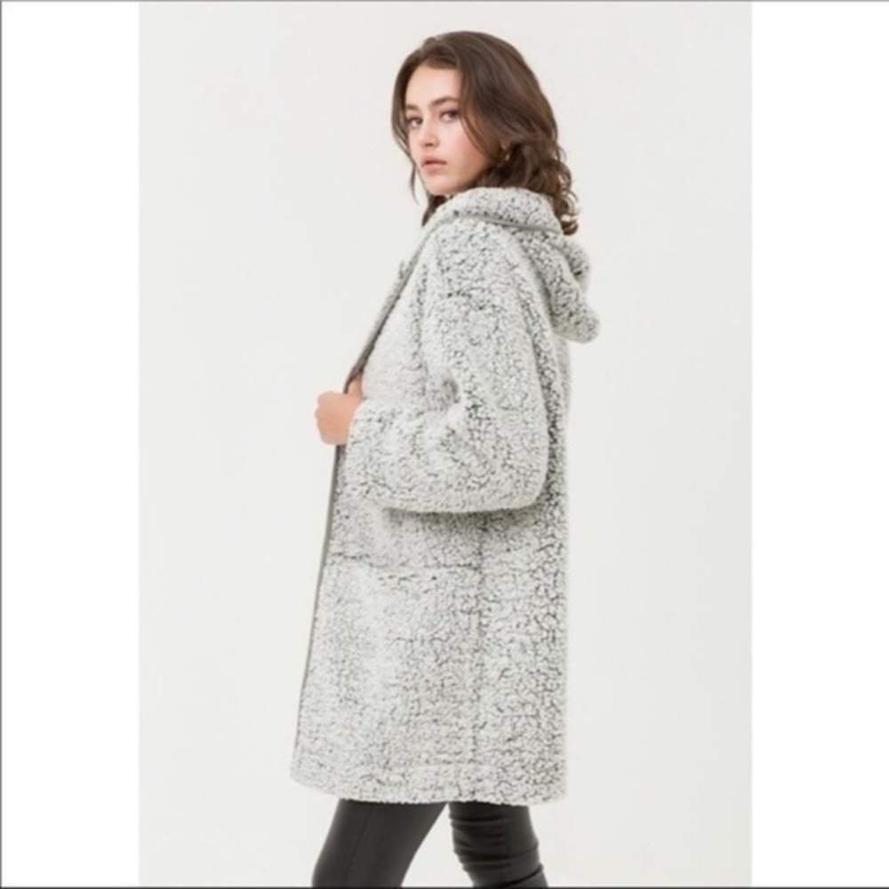 Jacket w/Hoodie Plus Size